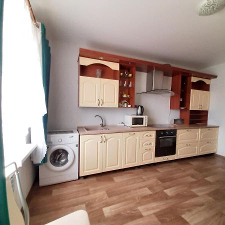 1 комнатная на Позняках Apartment Киев Екстериор снимка